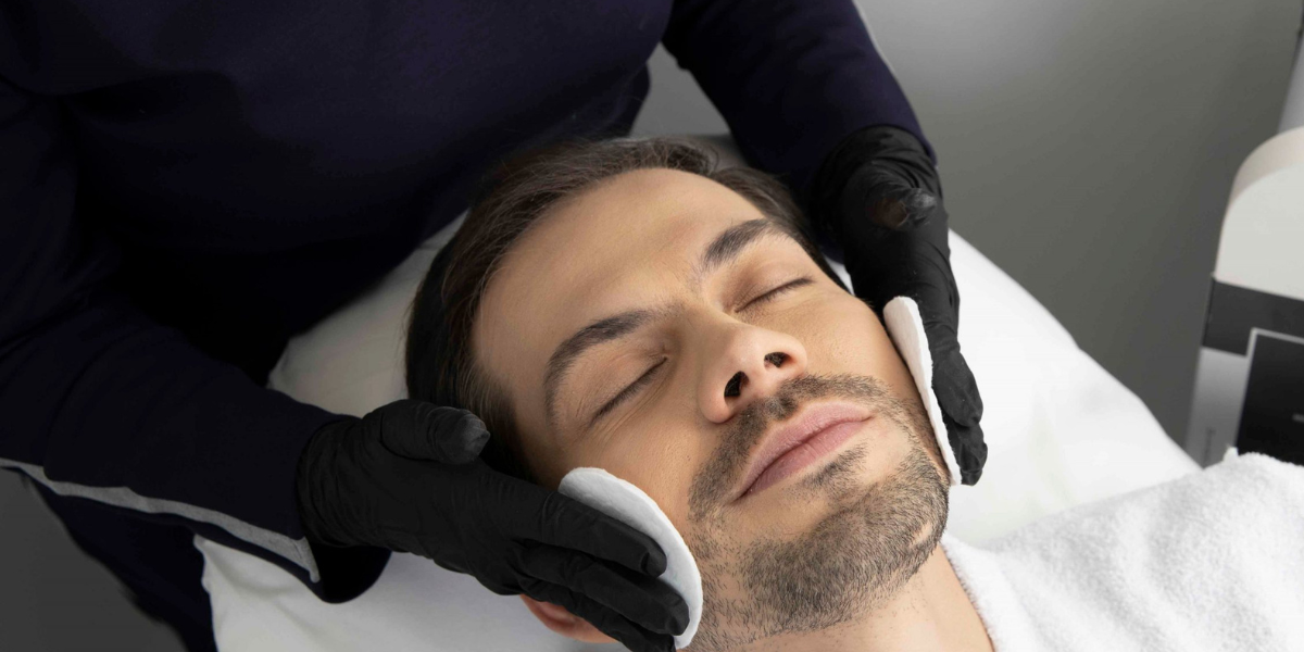 Consiéntete con nuestro<br/>Facial Advanced